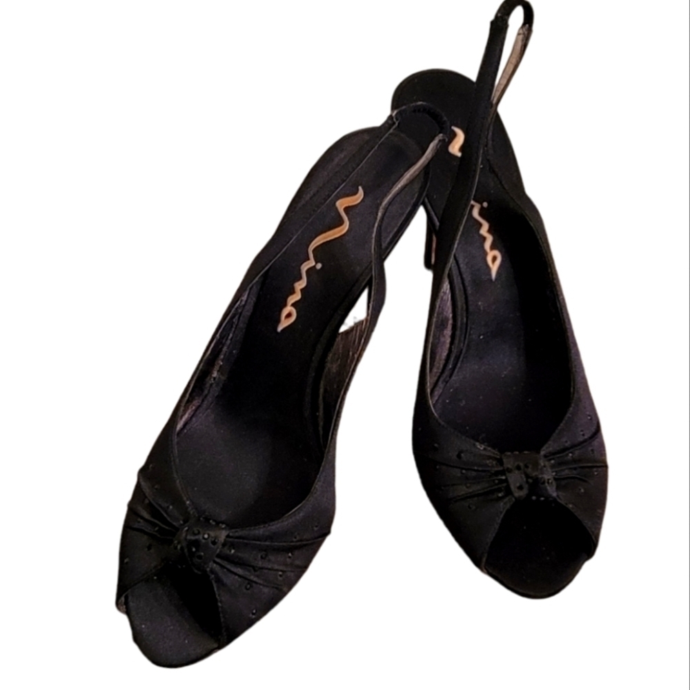 Nina Black Fabric Rhinestone Shoes Size 10